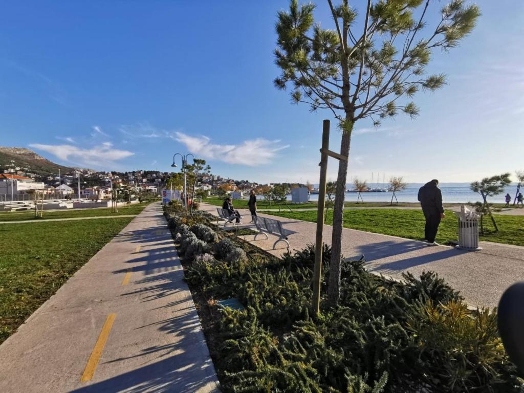 Apartments One Palm Podstrana Dış mekan fotoğraf